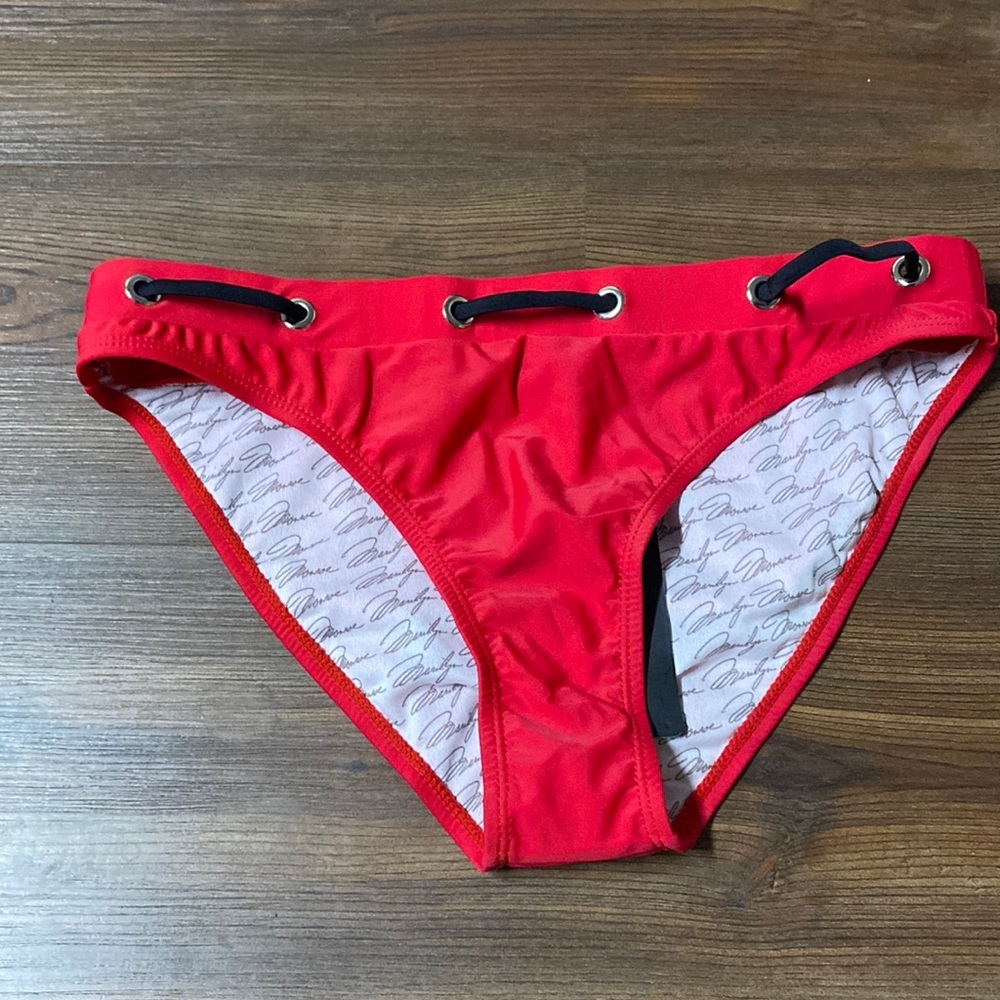 Marilyn Monroe Red Bikini Bottom Lace Up Waist Low Rise SIZE XL NWT